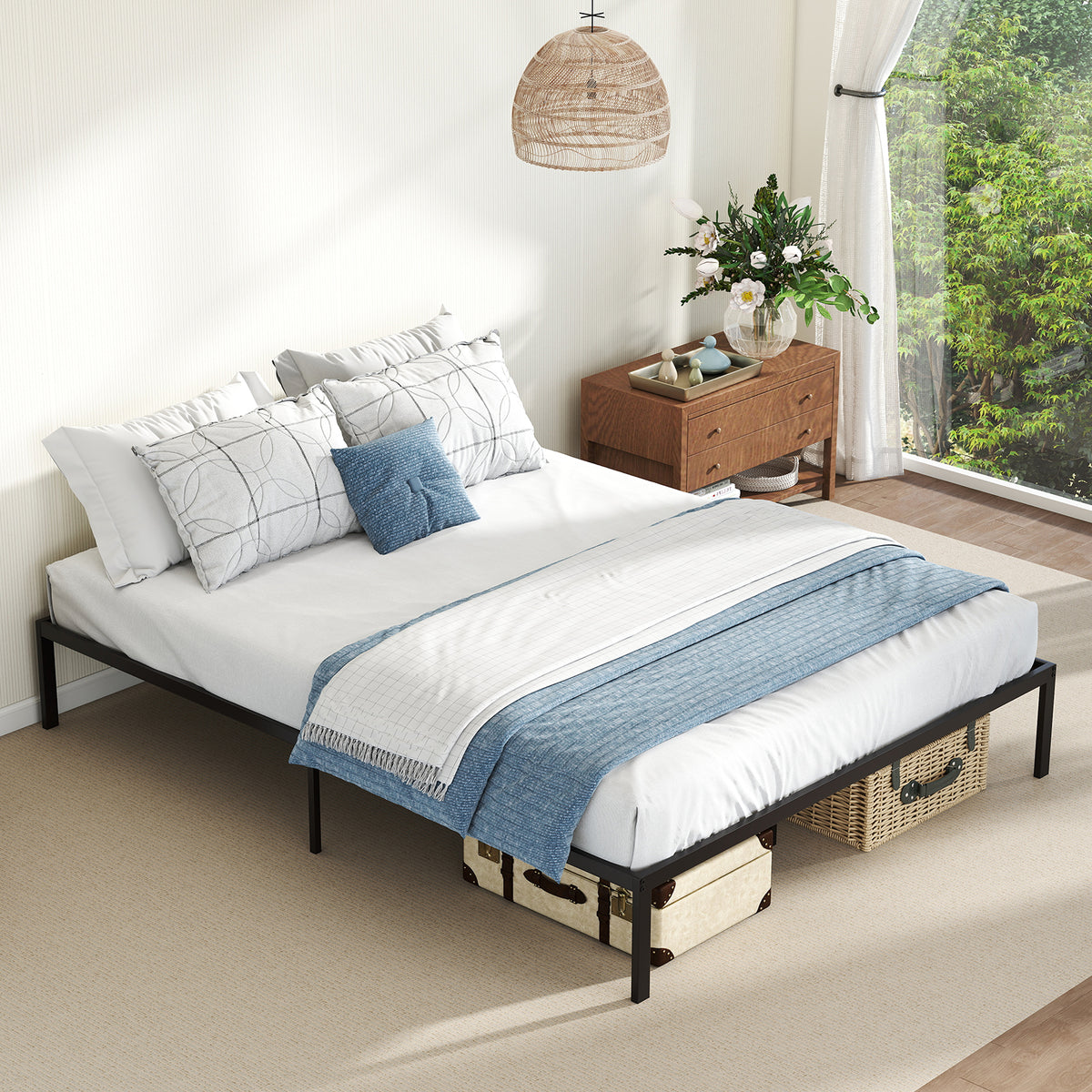 Metal Bed Frame, Platform Bed, Heavy Duty Support Slats Mattress Foundation
