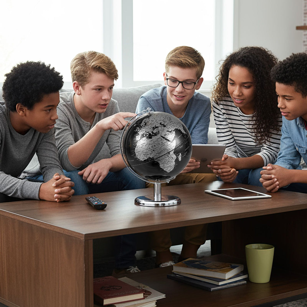 20 cm Metallic Black World Globe with Metal Stand for Home School