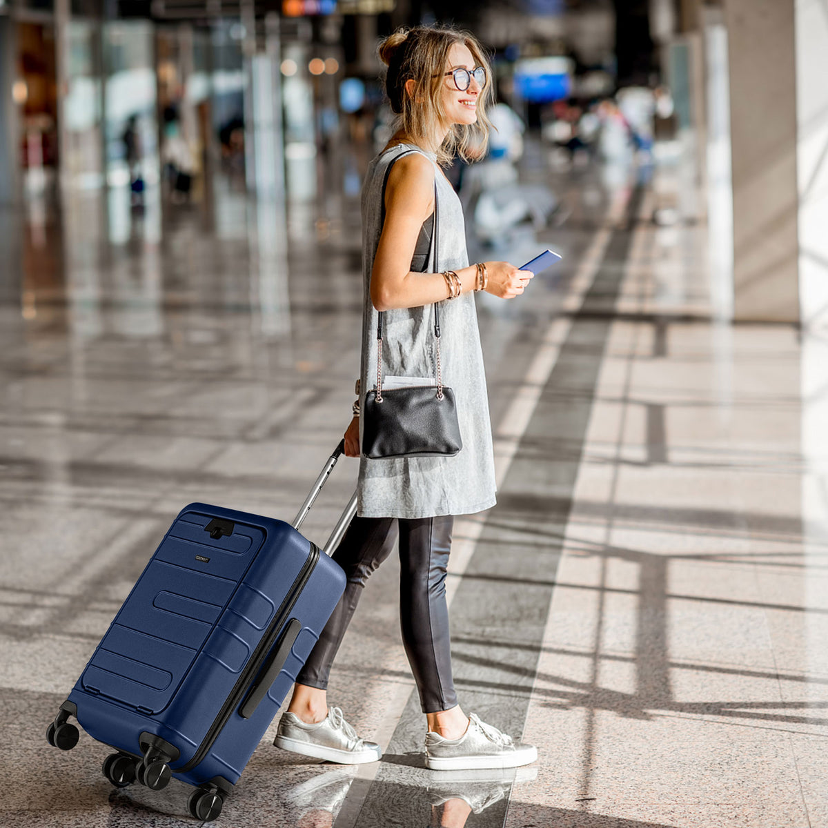 Lightweight PC Hardside Suitcase w/Double TSA Lock