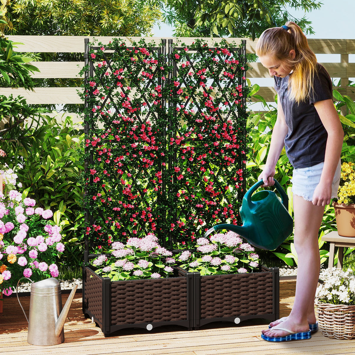 Raised Garden Bed w/ Lattice Trellis