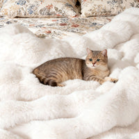 Luxury Faux Fur Throw Blanket for Bed Armchair Sofa