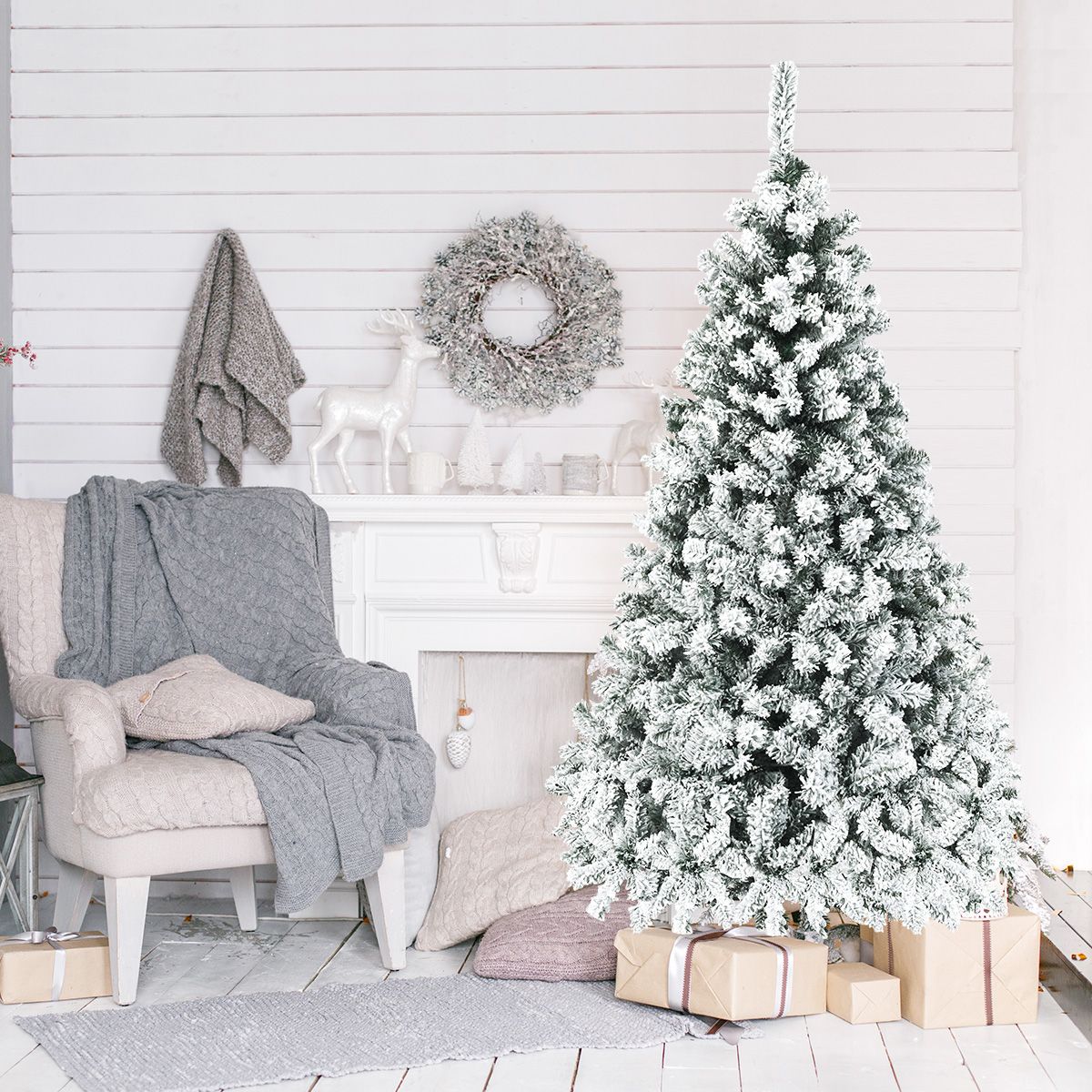 1.8/2.25/2.8M Christmas Tree with Branch Tips and LED Lights