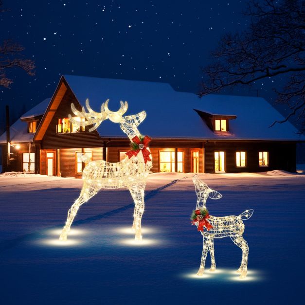 Pre-Lit LED Light up Reindeer with Exquisite Design for Decoration