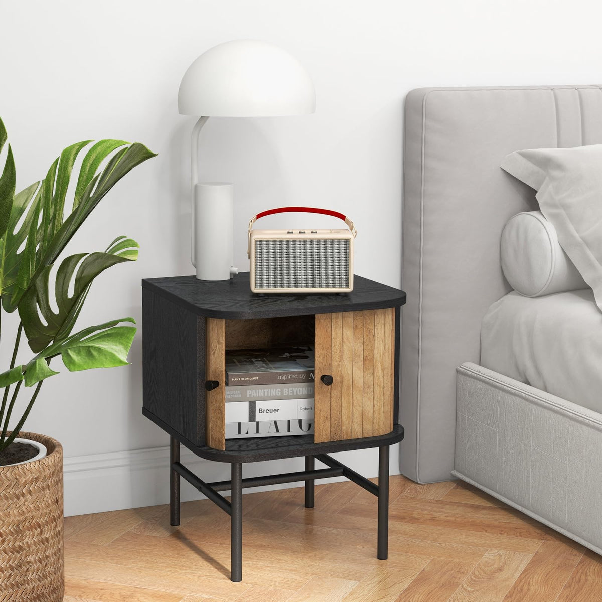 Giantex Nightstand with Sliding Doors, Mid-Century Modern Bedside Table with Storage Cabinet