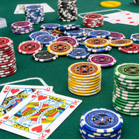 300 Pieces Casino Poker Chip Set with Aluminum Case for Party & Game