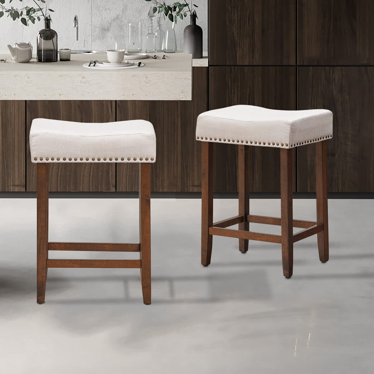 Giantex Set of 2 Saddle Bar Stools, 61cm H Backless Counter Stool, Brass Nailhead Studs