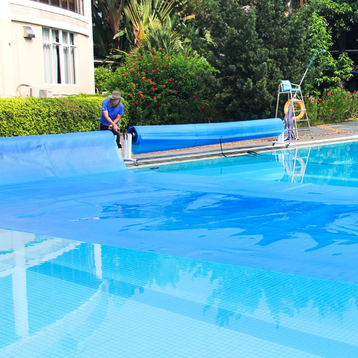 9.8 x 5 m Swimming Pool Cover, Heat Solar Outdoor Bubble Blanket