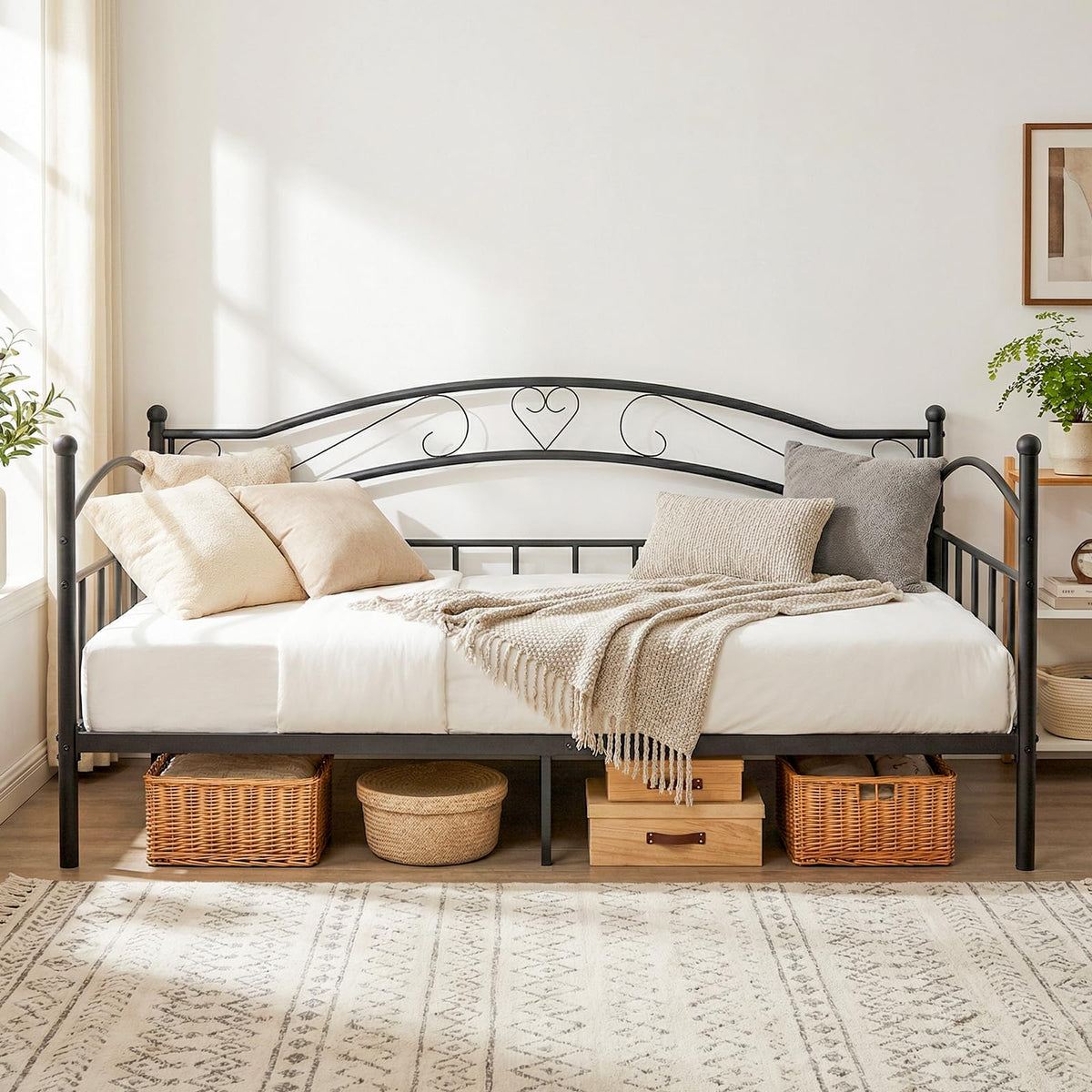 Giantex Metal Daybed Frame, 190 x 90 cm Sofa Bed with Classic Headboard