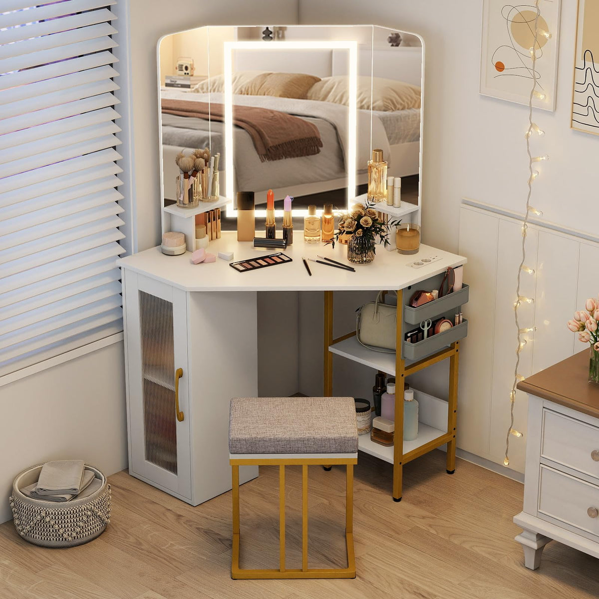Makeup Vanity Desk with Mirror and Lights Corner Dressing Table