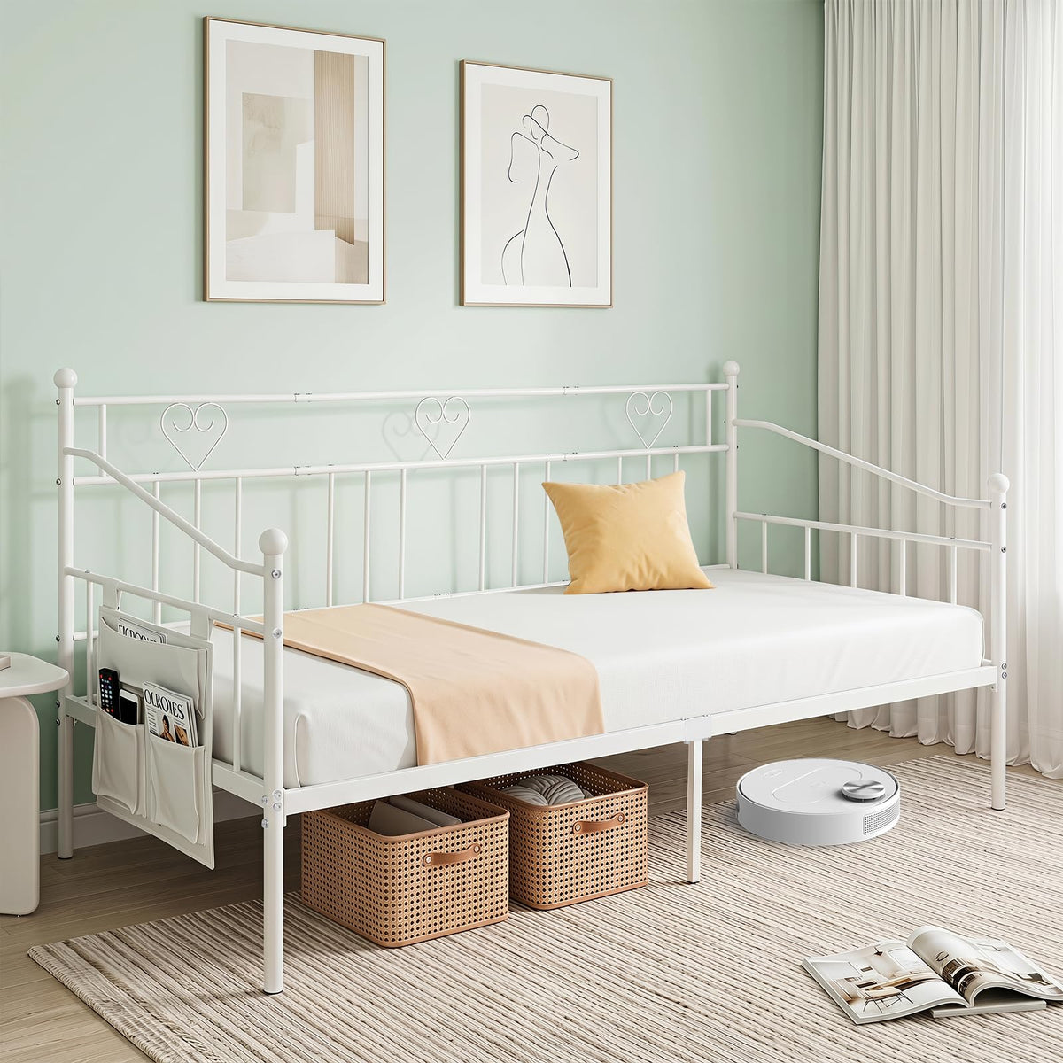 Giantex Single Daybed, Metal Sofa Day Bed w/Storage Pocket