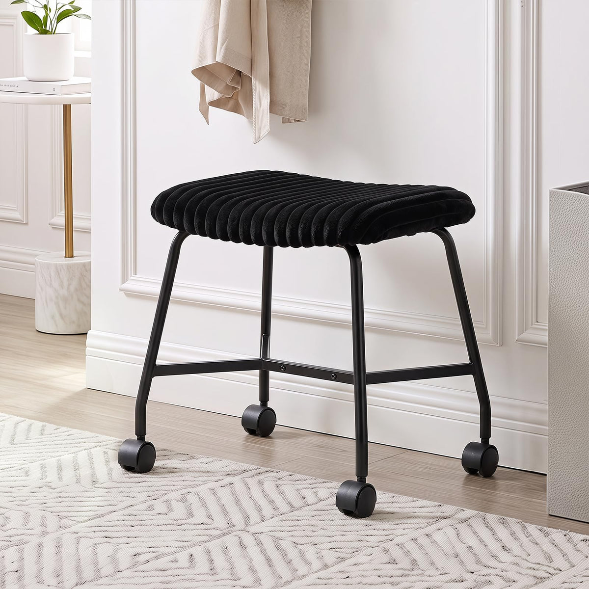 Upholstered Footrest Stool Set of 2 with 4 Swivel Casters and Thick Cushion for Living Room